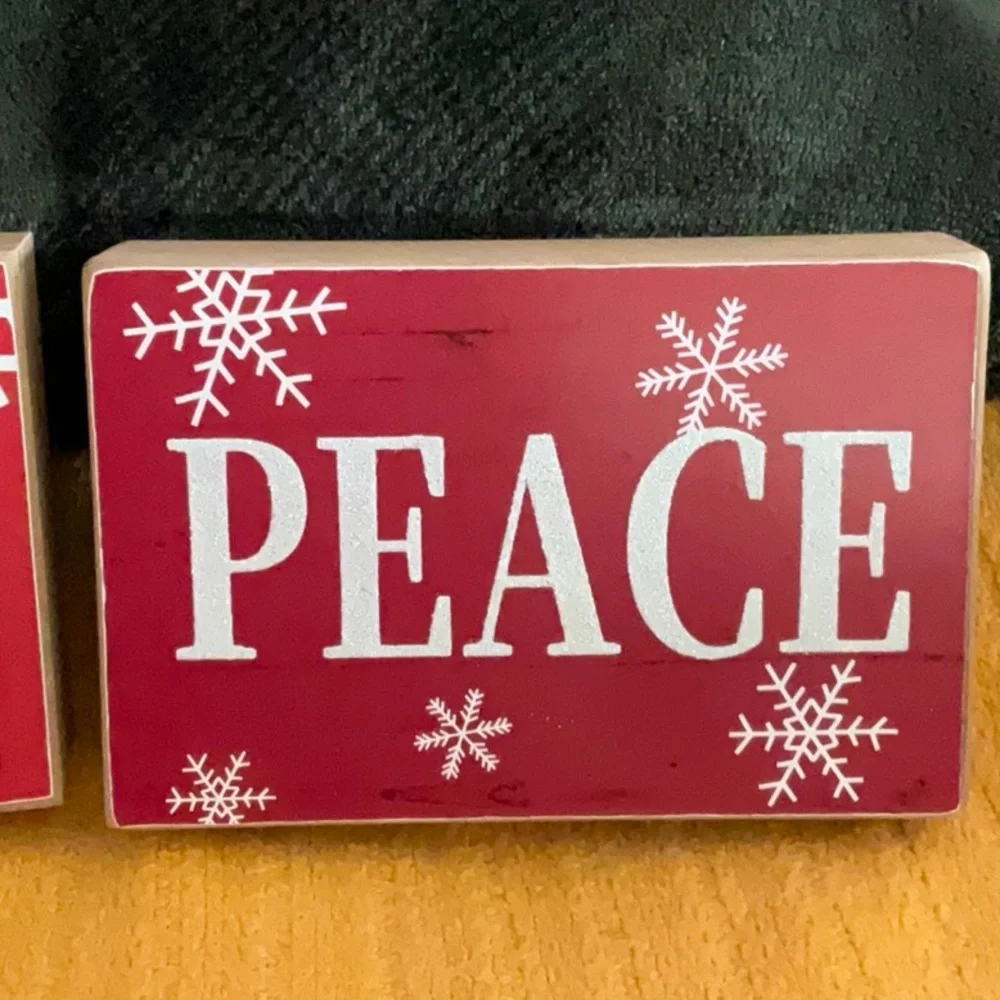 Holiday 'Hope' and 'Peace' Red Wooden Block Signs - Set of 2